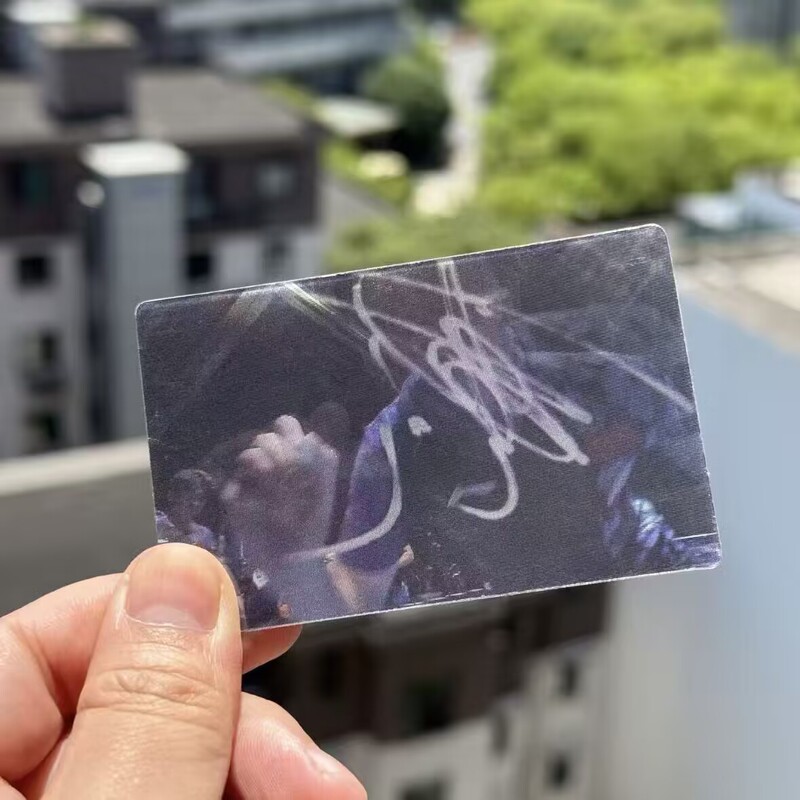 Xiaohongshu-Style Shatou London Lens Signature Dynamic Lenticular Card with Shatou's Signature, Gift Card for Friends and Besties