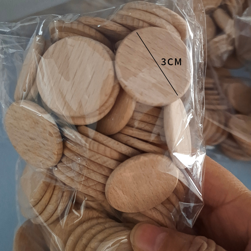 丸いケヤキの丸い木片のつり札のDIYのアクセサリの部品の材料の歯磨きの材料の木の工芸品|undefined