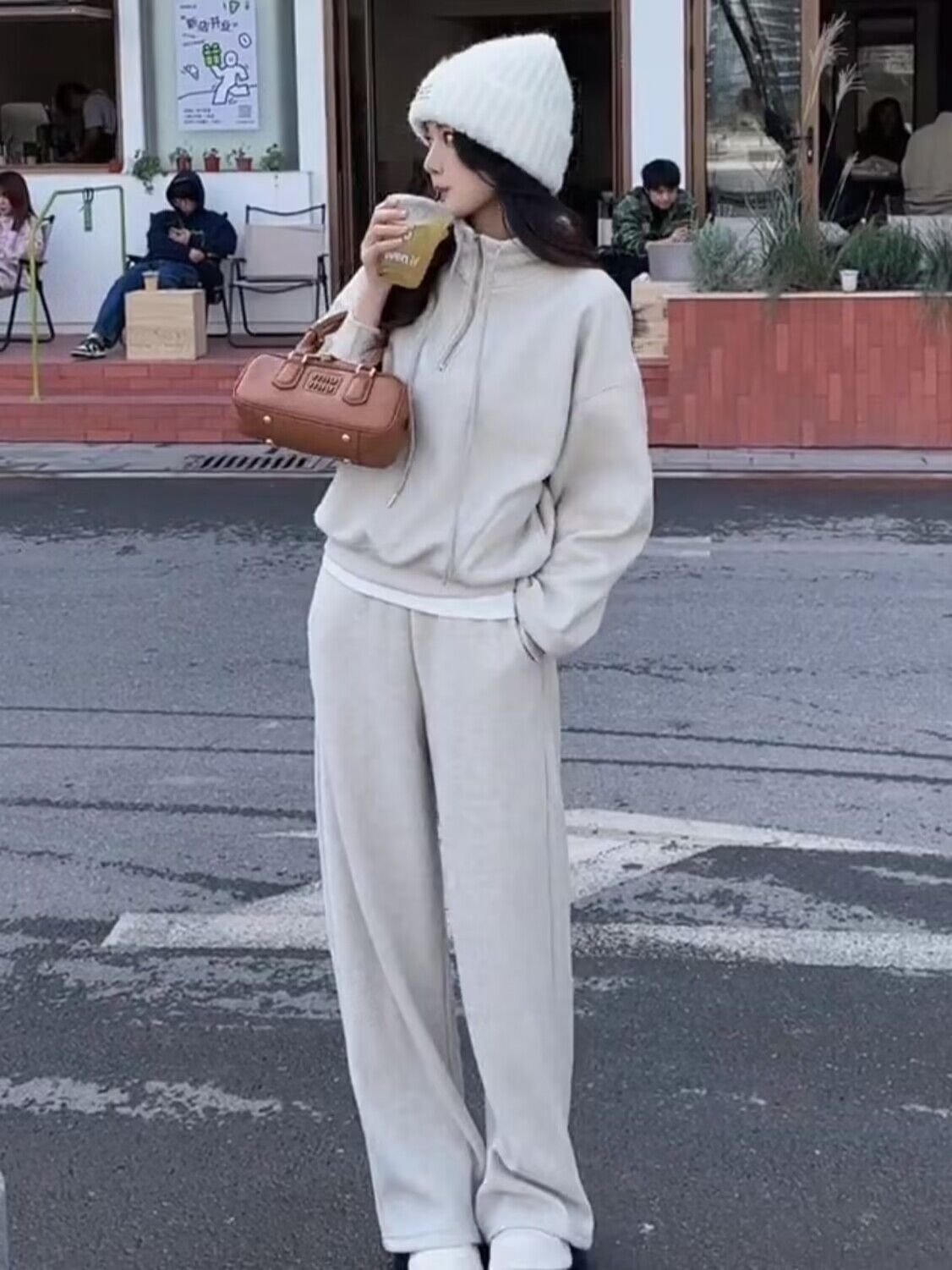 Felpa da donna ActiveGo, stile europeo, autunno inverno, alla moda, casual, pantaloni larghi, foderati in pile, due pezzi sportivi_voghion.com