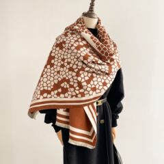 时尚几何高级感仿羊绒围巾女秋冬季加厚保暖双面防风抗寒围脖披肩