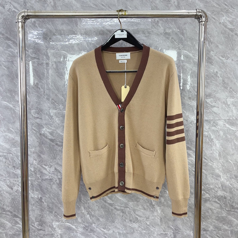 Tb New Classic Women's Knitted Contrasting Four-Bar Stripesd Casual Men's and Women's High Version V-Neck Cardigan Tb New Classic Women's Knitted Contrasting Four-Bar Stripesd Casual Men's and Women's High Version V-Neck Cardigan