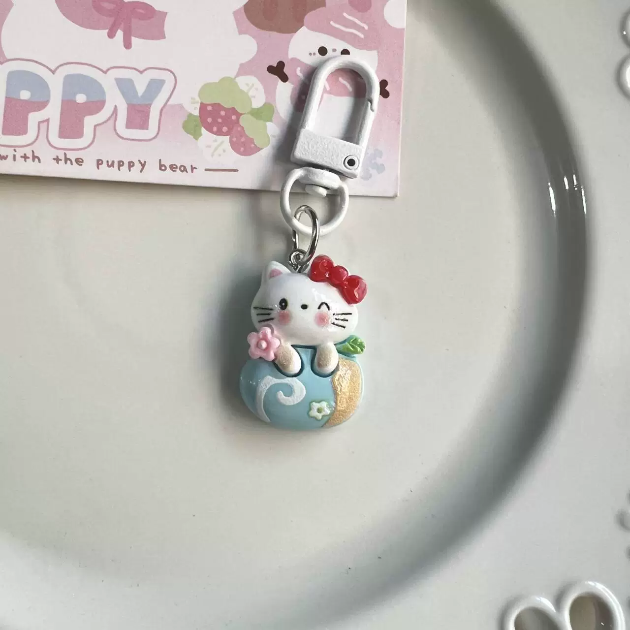 Милый белый брелок-котик, мультяшный подвес с карабином-молнией, 3,25×2,25 см, подарок