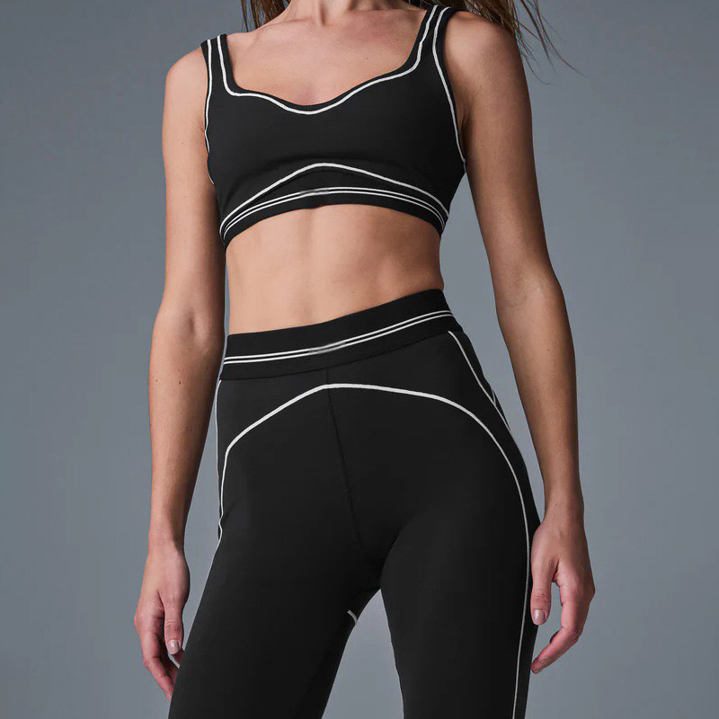 Sujetador deportivo de fitness desnudo de alta intensidad europeo y americano transfronterizo a juego, pantalón de yoga de cintura alta con nalgas de melocotón de dos piezas image 3