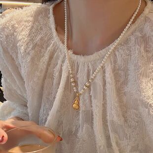 Authentic New Year Gift Personalized High-end Rotatable Diamond-encrusted Gourd Pearl Necklace New Chinese Style Elegant Woolen Chain