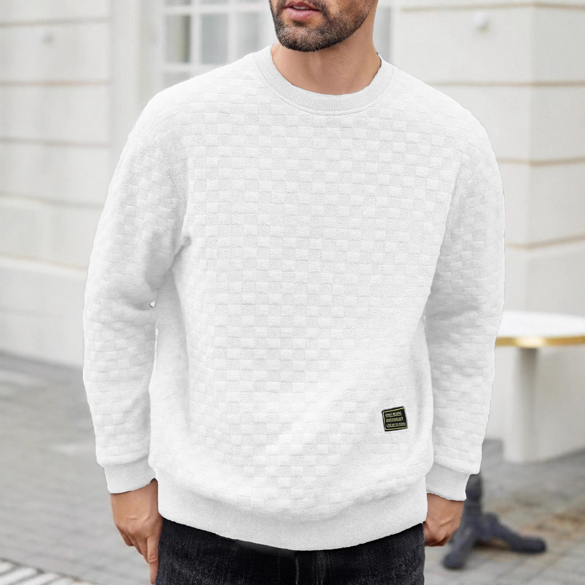 Nuevo comercio exterior de tamaño europeo otoño y invierno delgado cuello redondo cuadrícula de manga larga personalidad europea y americana camiseta legging casual para hombres