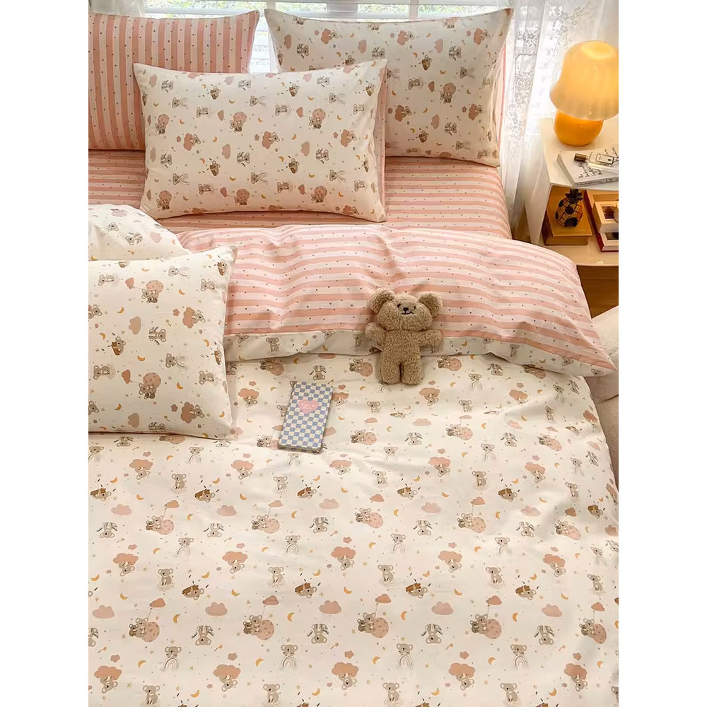 Cuatro piezas de algodón de dibujos animados 100 algodón 2023 nueva sábanas cubiertas dormitorio de estudiantes cama de tres piezas