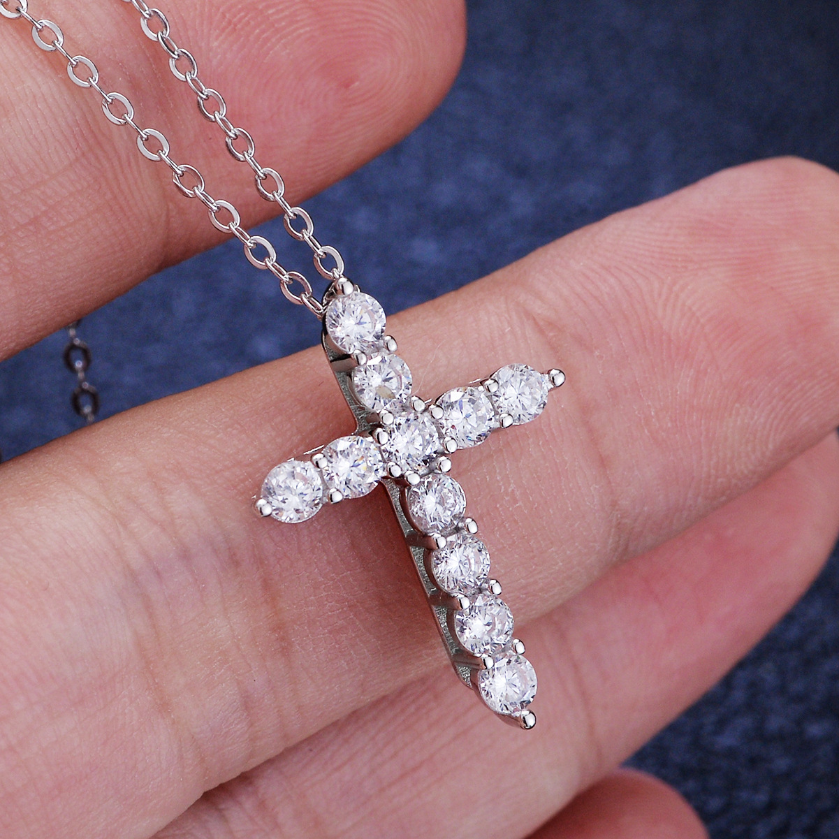 925 Sterling Silver Material 925 Sterling Silver Rhinestones Geometric Pendant Necklace