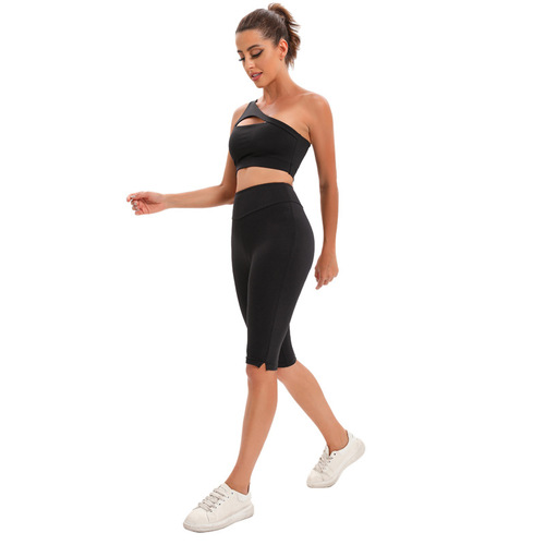 New yoga apparel set: sports bra, back-sculpting underwire, fitness capri pants, cropped high-waisted butt-lifting leggings