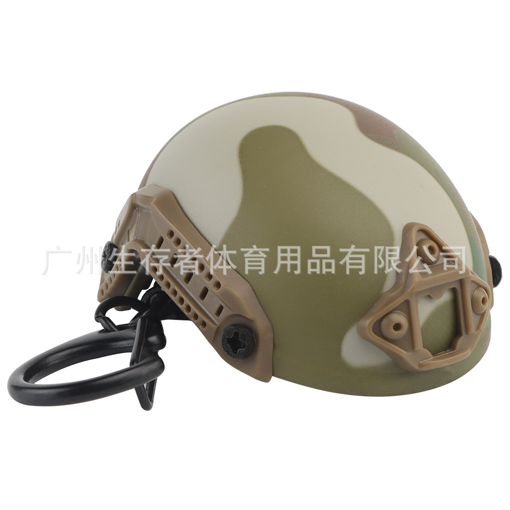 Táctica abre botellas de cerveza modelo de casco rápido apariencia interesante táctica militar fan llavero mochila colgante