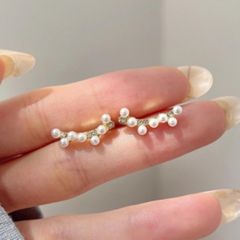 Pendientes de perlas barrocas coreanas, elegantes, de moda, ligeros, de lujo, exquisitos y de alta gama para mujer.