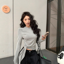 实拍2025冬季复古辣妹不对称绑带连帽长袖T恤短款修身显瘦打底衫