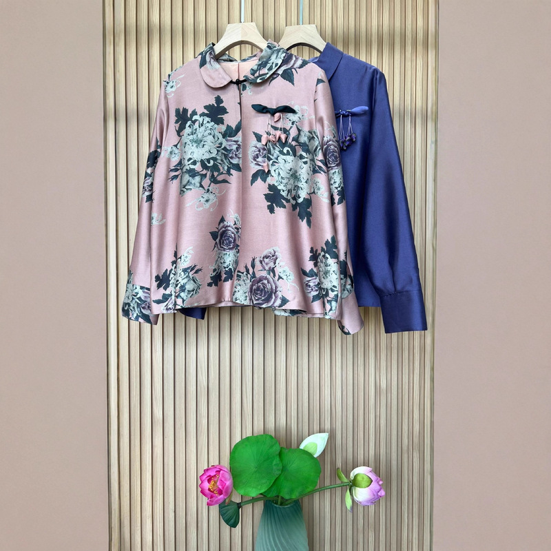 7234 New Autumn Style Mulberry Silk Wool 2 Colors Elegant Age-Reducing Doll Collar Button Top M-Xl Non-Returnable and Non-Exchangeable