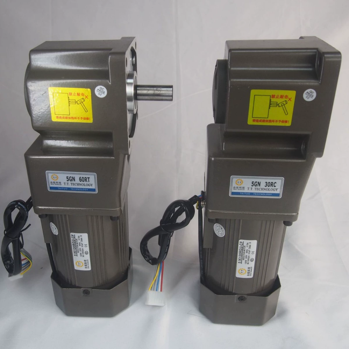 Угловой двигатель редуктора с полым углом под углом 90 градусов