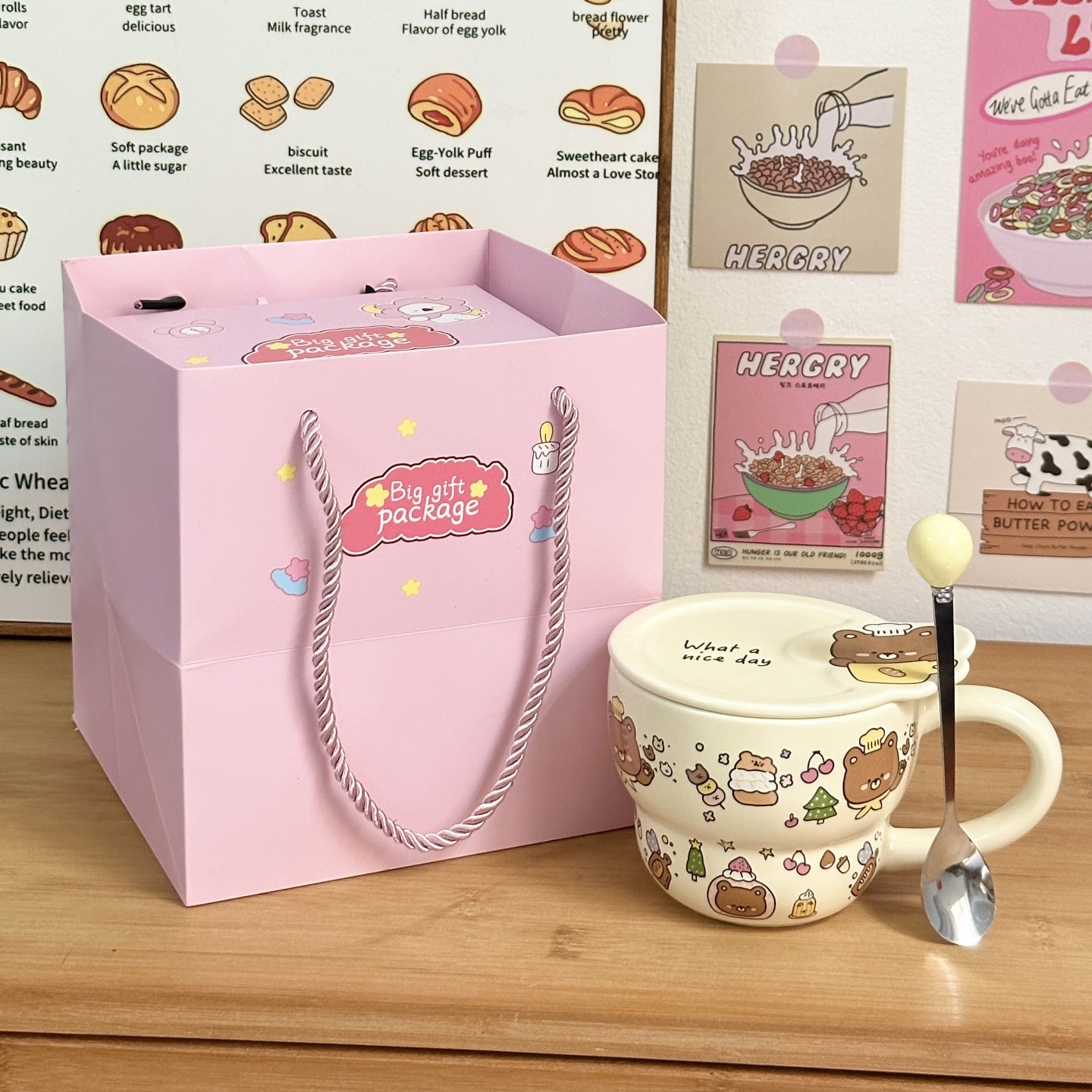 Taza de cerámica Taza con tapa Taza de agua para niñas de alto valor Regalo de cumpleaños en casa Regalo de mano Taza de café de pareja