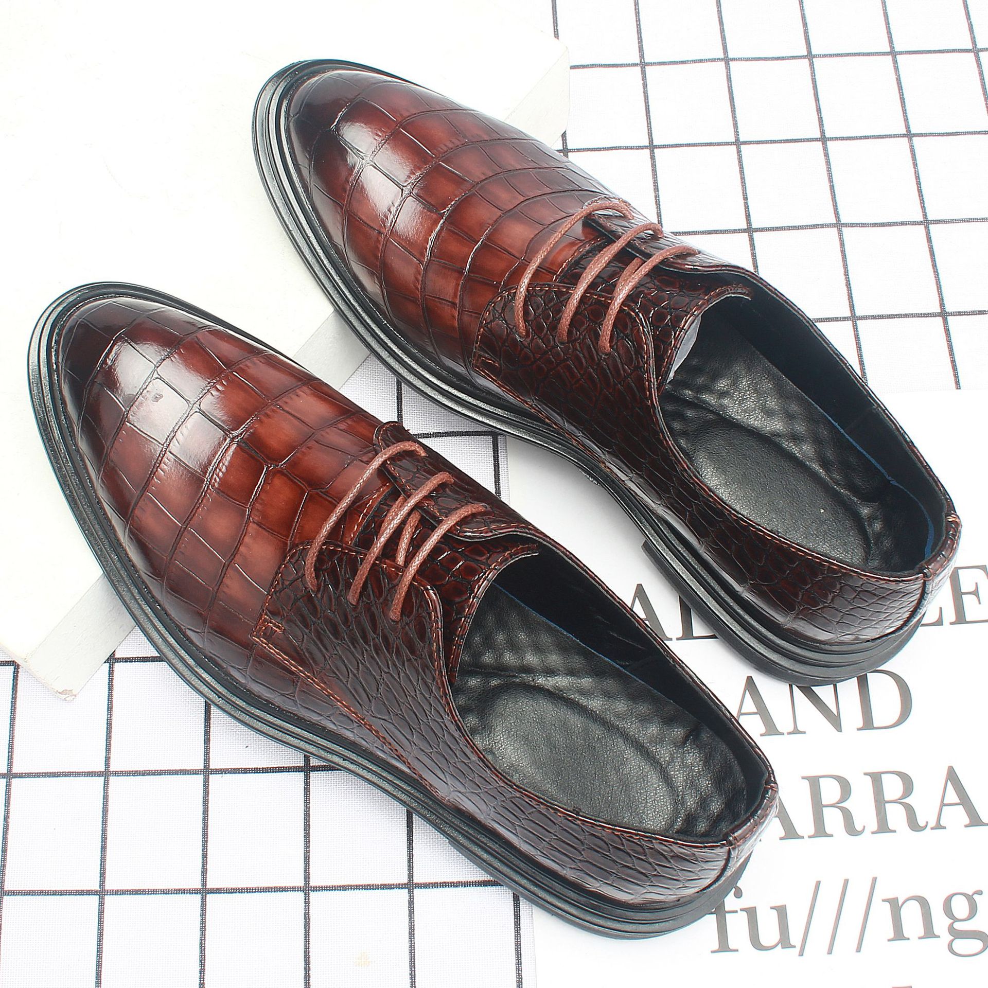 2022�¿�����������������ƤЬʱ��Ӣ����װԲͷϵ����ƤЬ7826