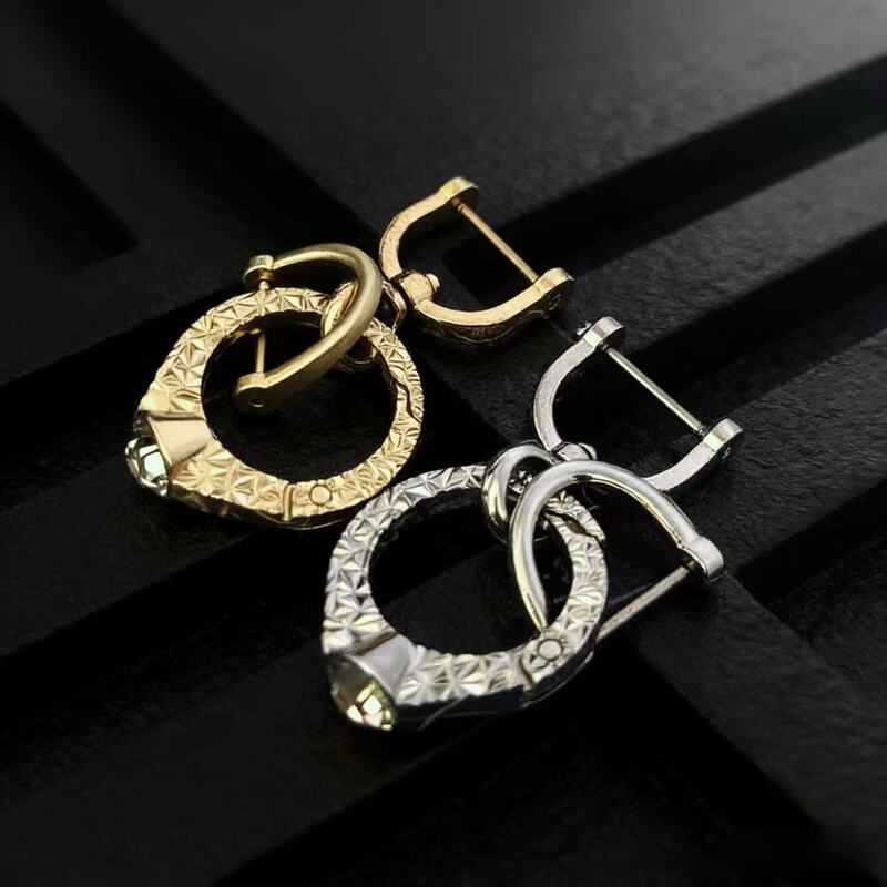 High-End Crystal Ring Keychain with Diamonds, Simple Car Keychain for Women, Creative Bag Pendant Gift