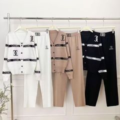 2025春秋新女小香风宽松字母提花针织毛衣开衫上衣阔腿裤两件套装