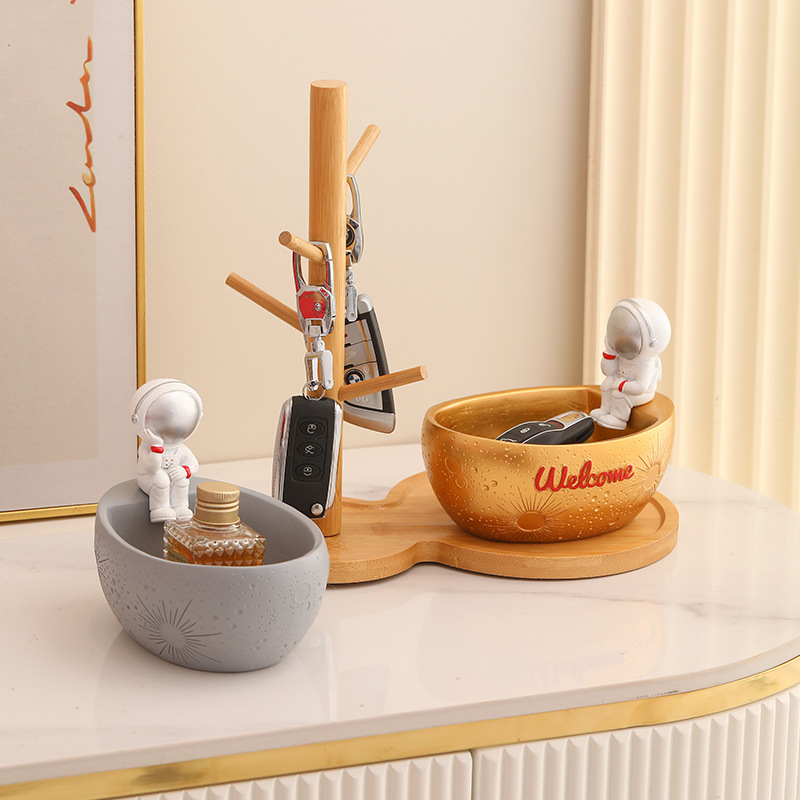 Genuine resin decor, storage box, table astronaut, Birthday gift