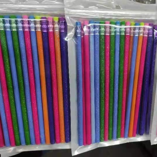 Lápiz de escritura cambiante de color brillante lápiz de madera destacado lápiz HB Premio Comercio exterior lápiz al por mayor