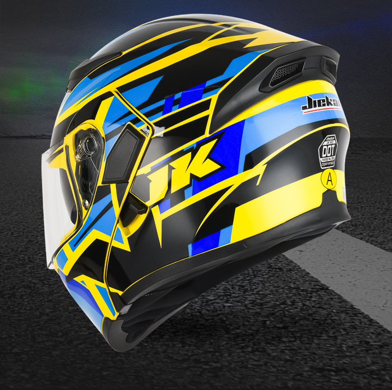 Comfortable and Stylish Motorcycle Helmet