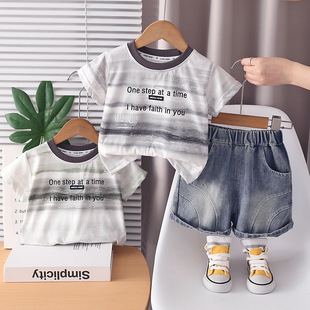 ��ͯ���b���b2026�¿�냺ͯ�ļ�С��Ӣ�Ķ���ɼ��׌������e���l