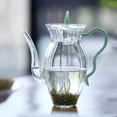Glass teapot, iced tea, green tea