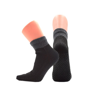 Level 5 Anti-Cut Socks, Wear-Resistant, Non-Slip, Silicone Outdoor Anti-Stab and Anti-Cut Beach Socks, Outdoor Wading Five-Finger Socks