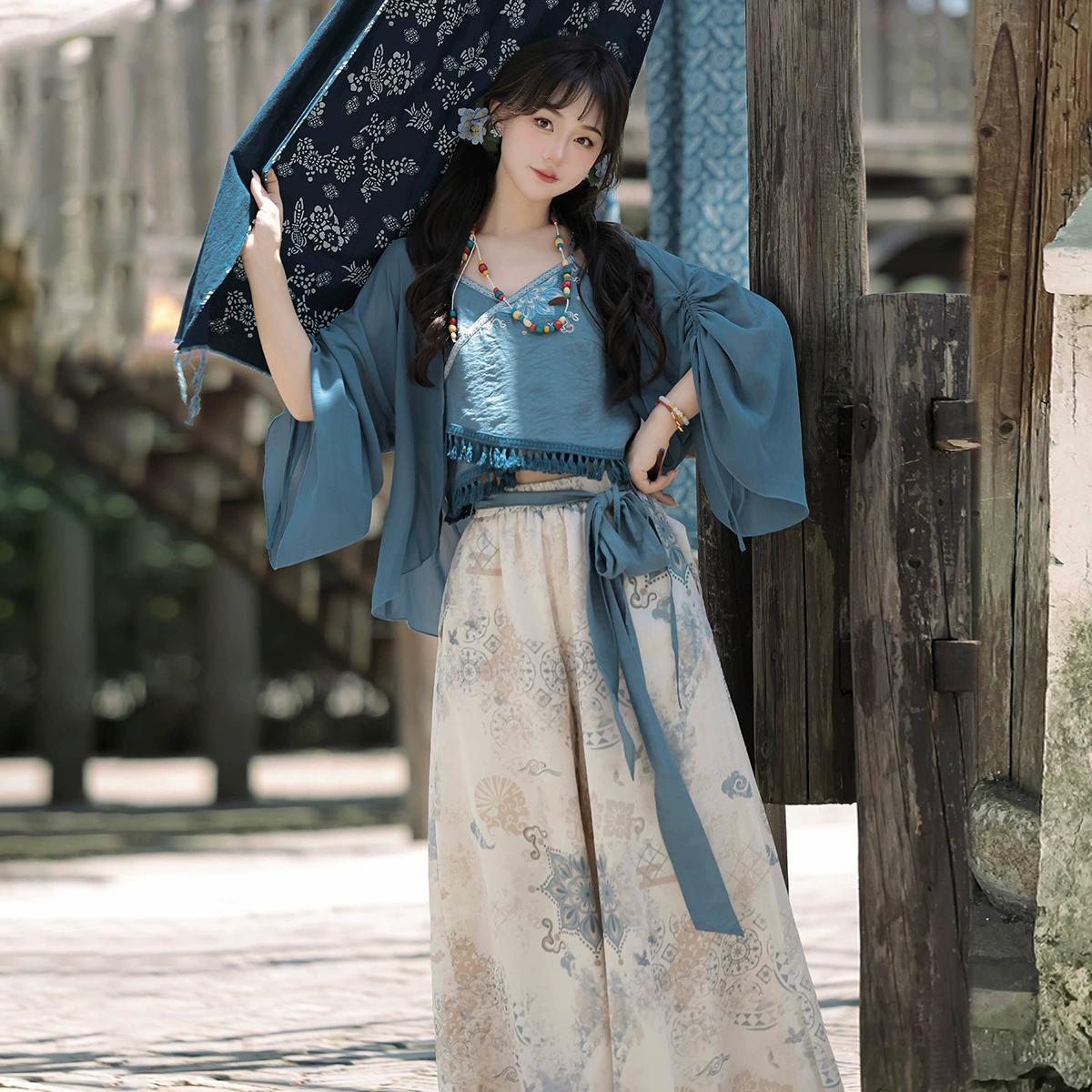 Купленный Genuine necklace, trousers, set, lifting effect