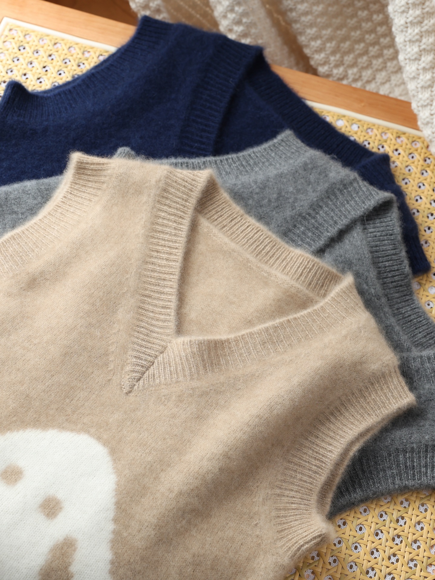Children's cartoon vest