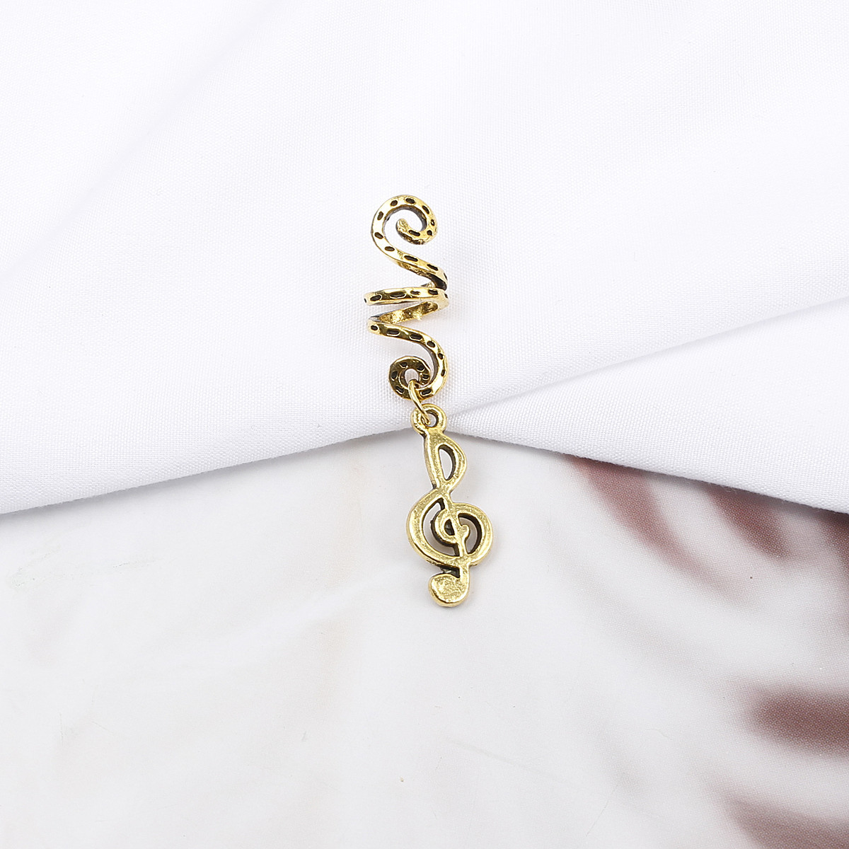 Europa y América sucia trenza hebilla de pelo hip hop aleación espiral accesorios para el cabello colgante de mariposa anillo de pelo de moda chica fresca trenzado accesorios para el cabello anillo de pelo