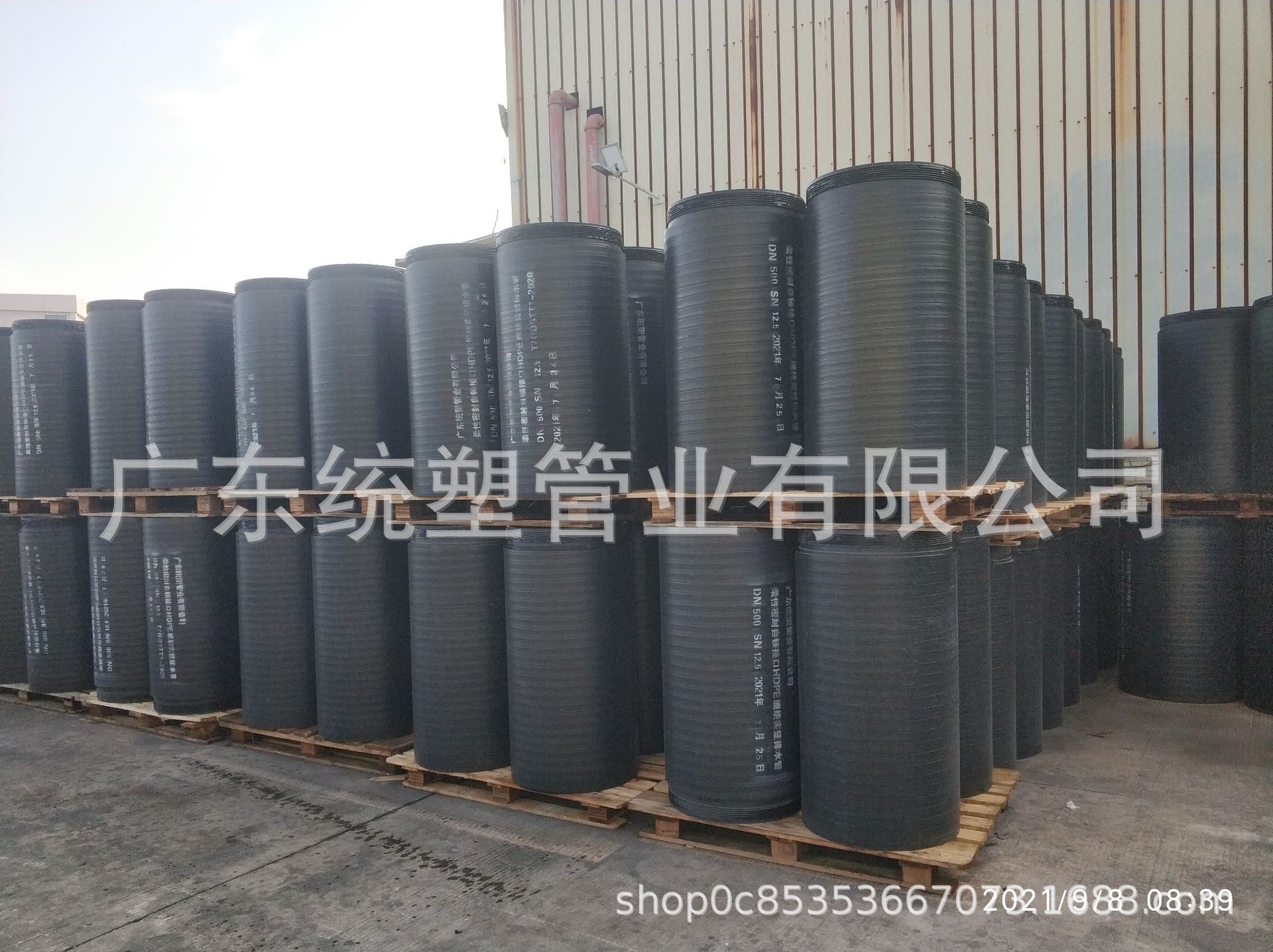 厂家供应柔性密封自锁接口聚乙烯缠绕实壁排水管顶拉管统塑DN700