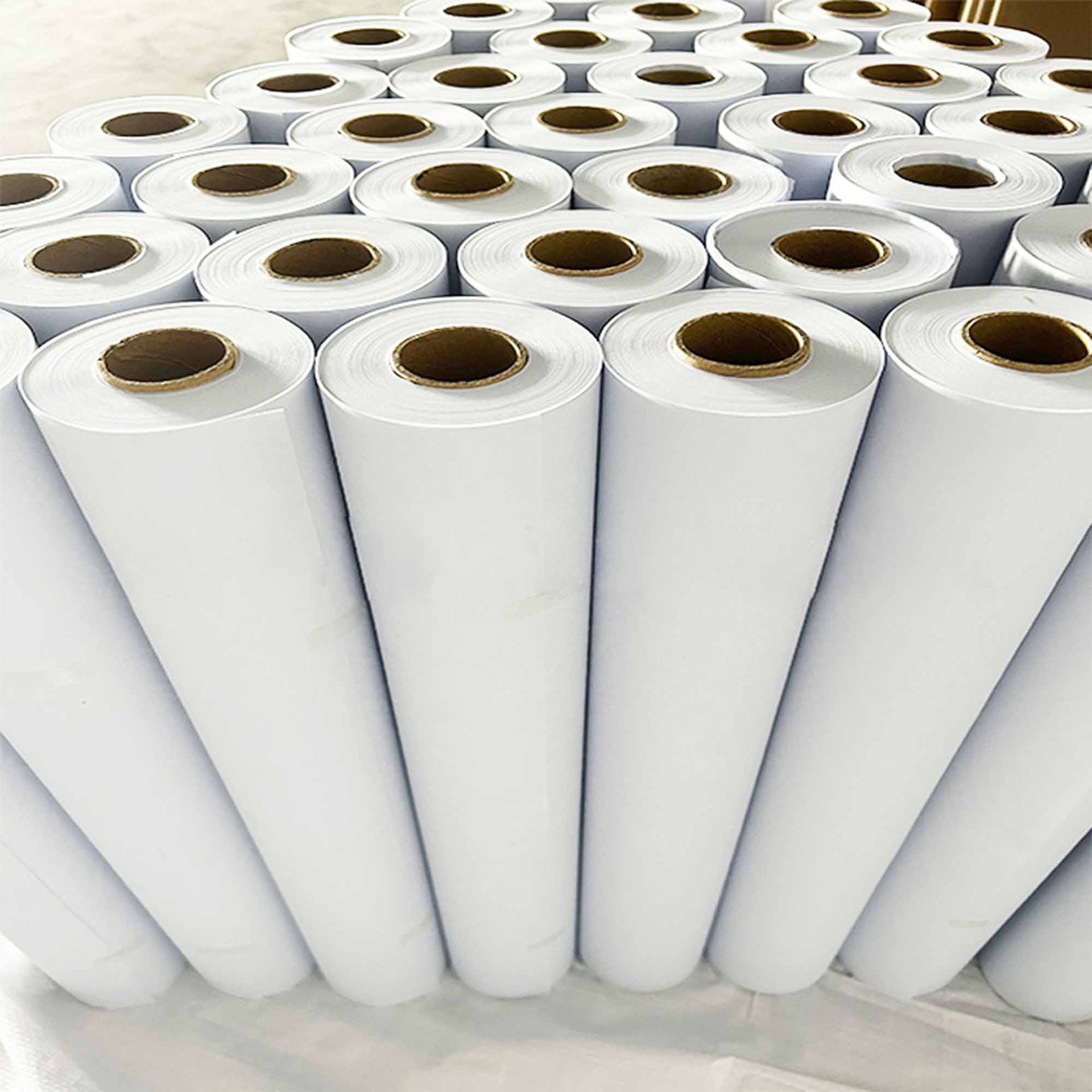 17g suministro de fabricantes puede cortar cualquier tamaño de papel de embalaje de papel semitransparente papel de relleno de papel de ropa de papel