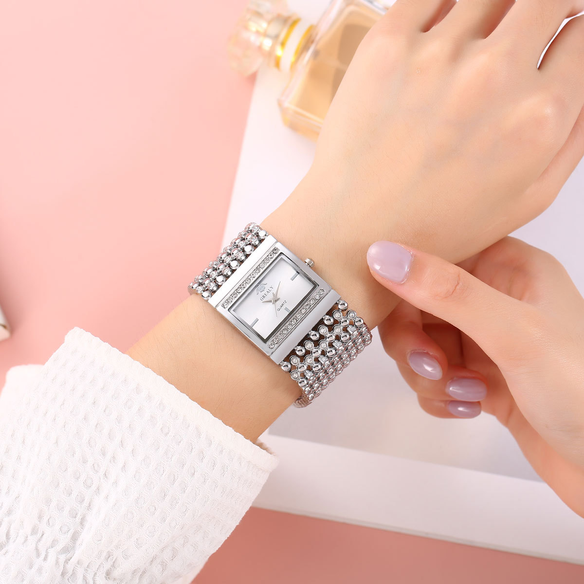 Reloj de pulsera de moda coreana de diamantes de diamante de alta calidad de pulsera de pulsera de mujer, pulsera de pulsera retro, temperamento de mujer