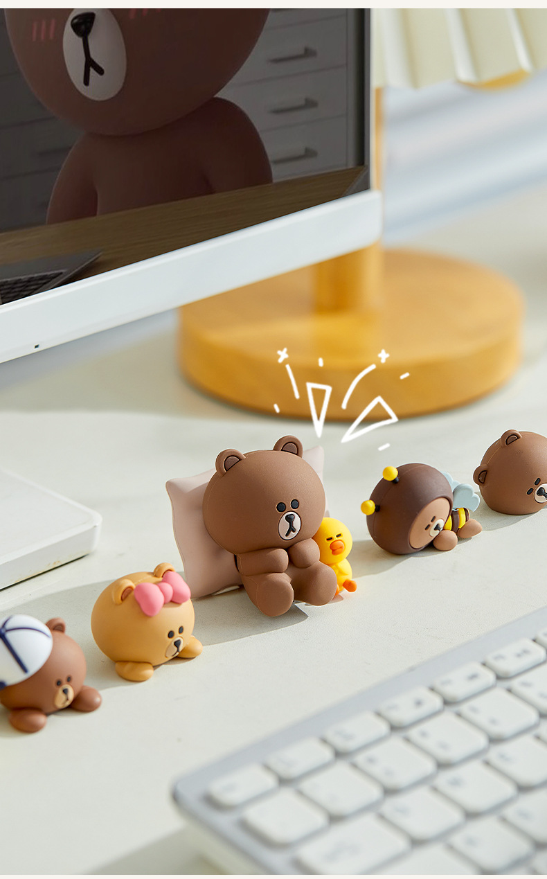 Brown Bear Car Interior Decoration Ornaments, Healing-Style Cartoon Door-Side Ornaments, Cute Dolls for Car Interior Decoration, Car Ornaments