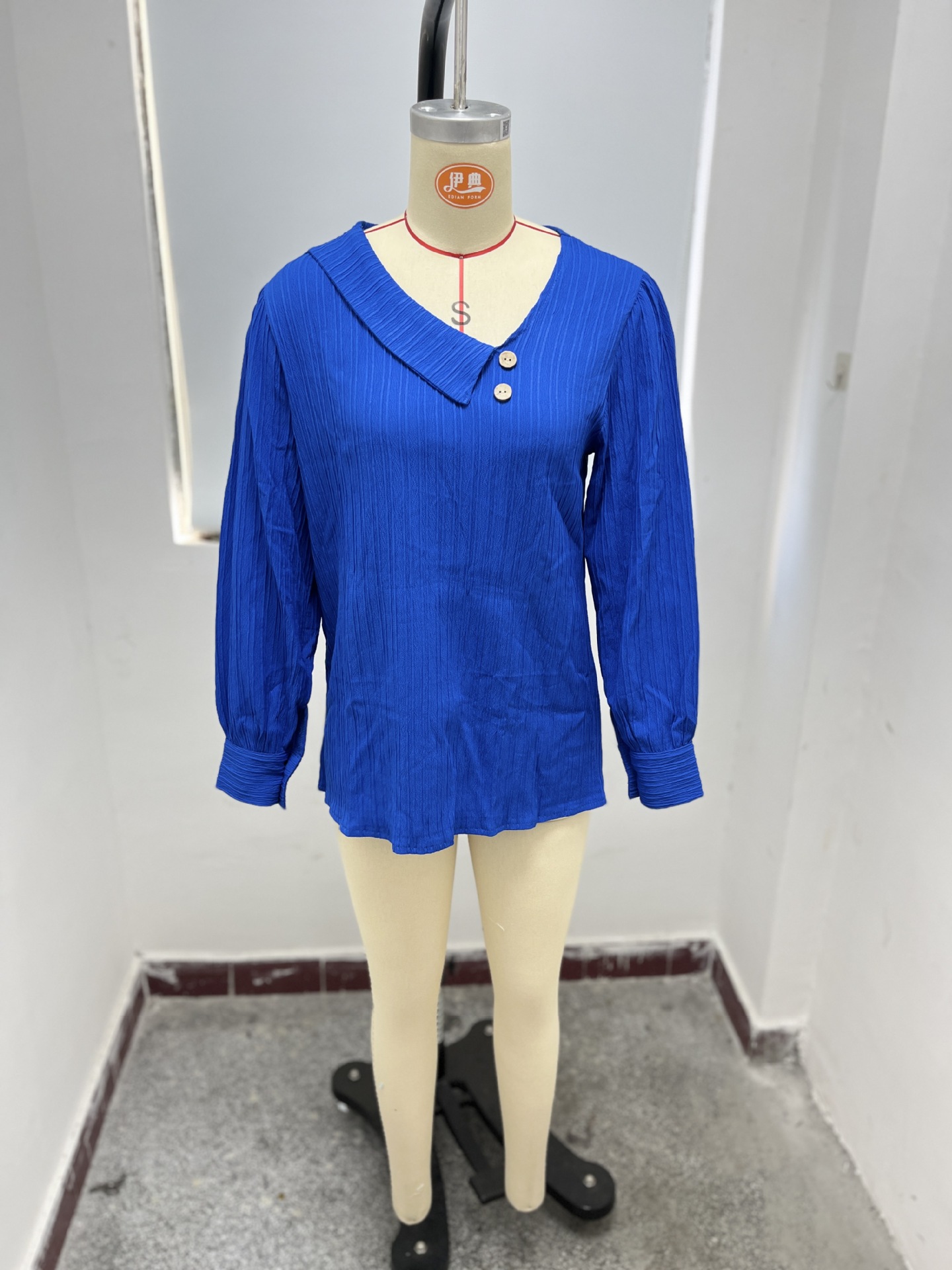 Women's Blouse Long Sleeve Blouses Button Simple Style Solid Color display picture 22