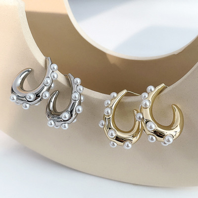 fashion commute senior Earrings temperament Arc Metal Pearl Earrings new pattern S925 Silver earrings Earrings