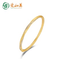 Ī�Ȟ�˹�ŷ����CŮ僽�ɫ���A�Ƕ�ʯ�֭h��Ȧ�����Ů���Ʒ