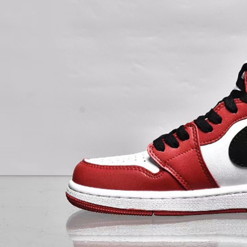 Putian Shoes Aj1 Company High-Top Blue Smoke Gray Chicago Banished Jordan 1 Black Toe Men's and Women's Casual Sports Basketball Shoes