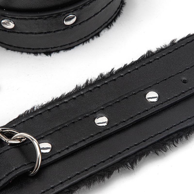 Juguetes sexuales esposas SM traje femenino tobillete vinculante Cruz hebilla de felpa 3-pieza de entrenamiento Juguetes