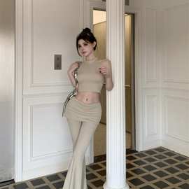 【炜思】2025夏季新款性感辣妹无袖背心上衣女高腰喇叭长裤两件套