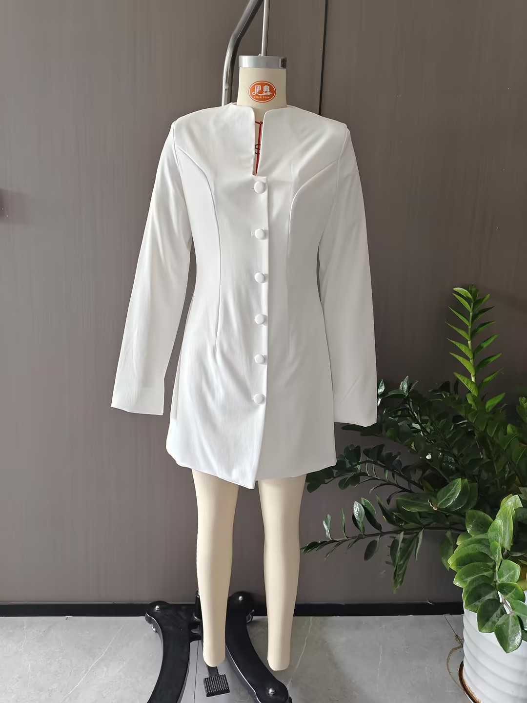 2026 Spring New Cross-Border European And American Fashion Commuting Solid Color Stand Collar Button Long Sleeve Slim_ecoleips.com