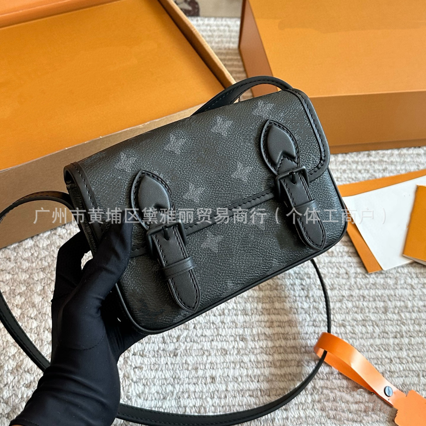 Cross-Border Direct Supply of Lujia's New Men's Classic Presbyopic Color Matching Messenger Bag, Fashionable, Simple and Versatile Shoulder Crossbody Bag