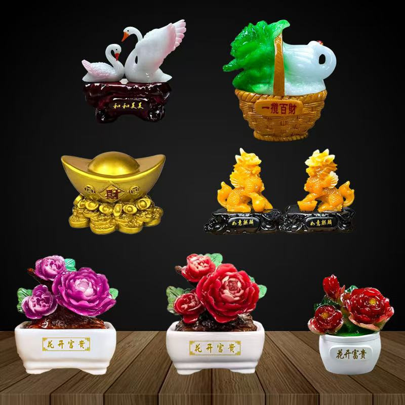 Prosperity and Wealth: Yearly Exquisite Jade Cabbage Ornament for Home Decoration Prosperity and Wealth: Yearly Exquisite Jade Cabbage Ornament for Home Decoration