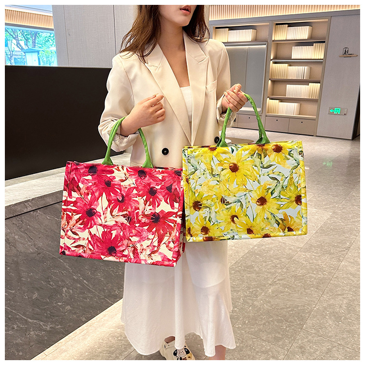 Women's Large Canvas Flower Vintage Style Zipper Tote Bag display picture 14