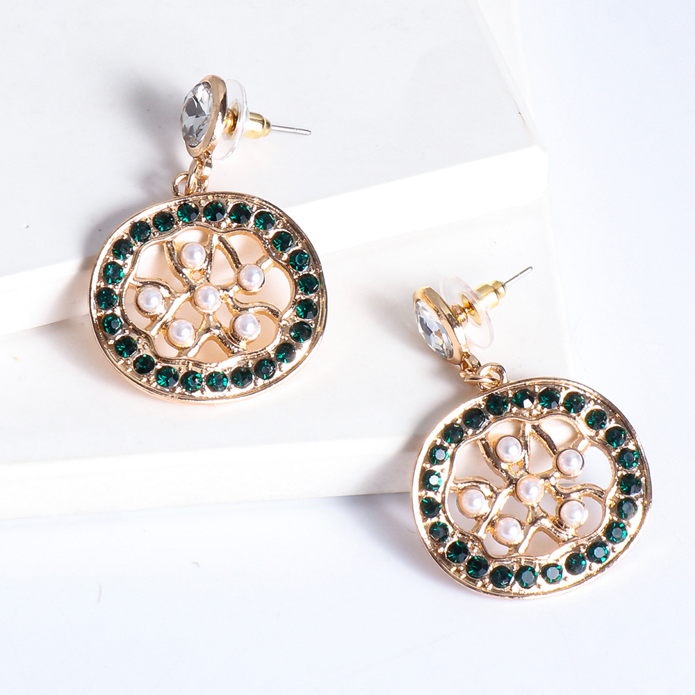 Wholesale Jewelry Fruit Inlaid Diamond Drop Earrings Nihaojewelry display picture 7