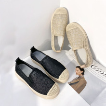 3232平底蕾丝渔夫鞋女2025夏季新款镂空透气软底百搭休闲乐福鞋