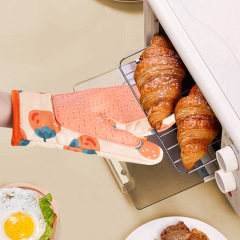 Baking gloves for oven insulation, home kitchen microwave oven gloves, silicone with cotton lining, auspicious persimmon design baking gloves, wholesale