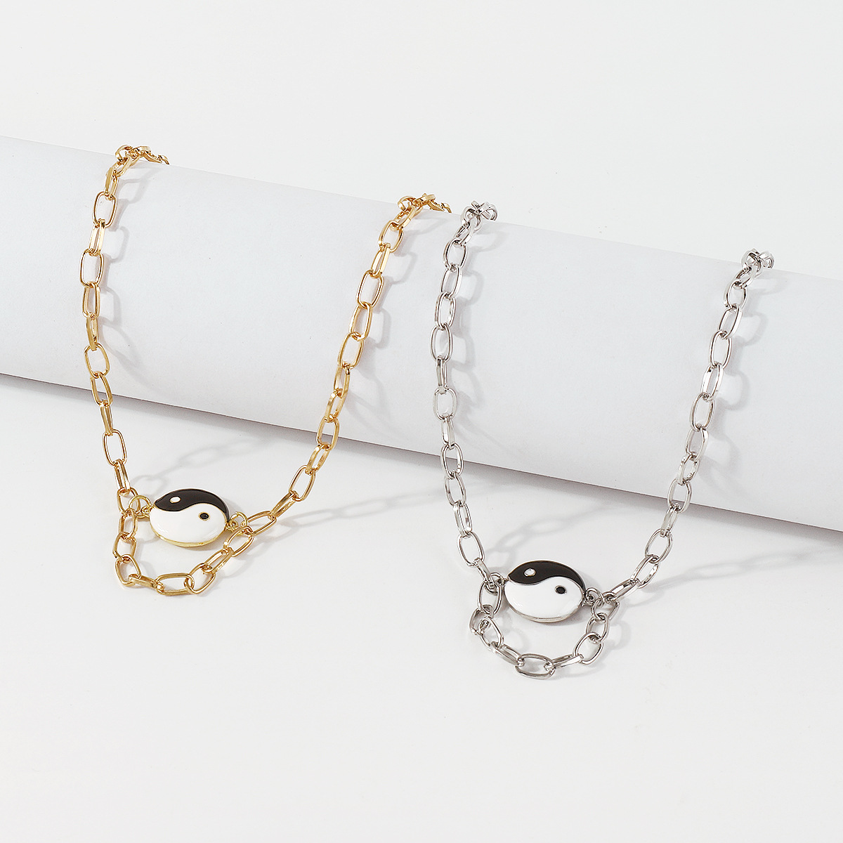 Fashion Gossip Alloy Iron Enamel Plating Womenu0027S Necklace 1 Piece