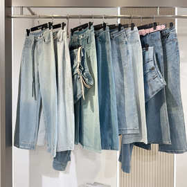 牛仔裤背影品牌折扣女装新款尾款清货衣服批发一手货源实体店直播