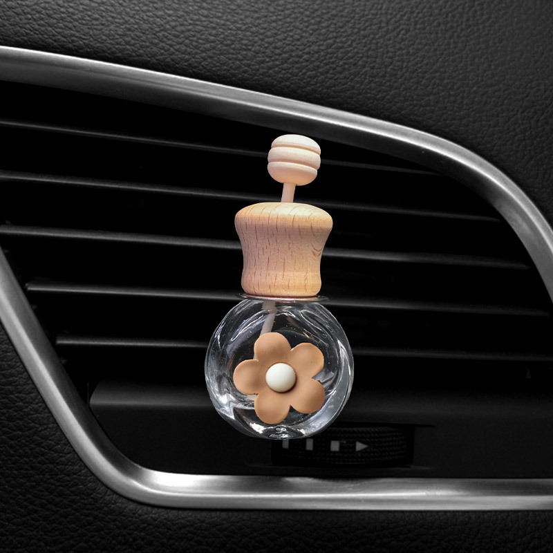 Red de la red color té leche dibujos animados coche salida de aire botella de perfume creativo lindo coche decoración de aromaterapia accesorios de coche